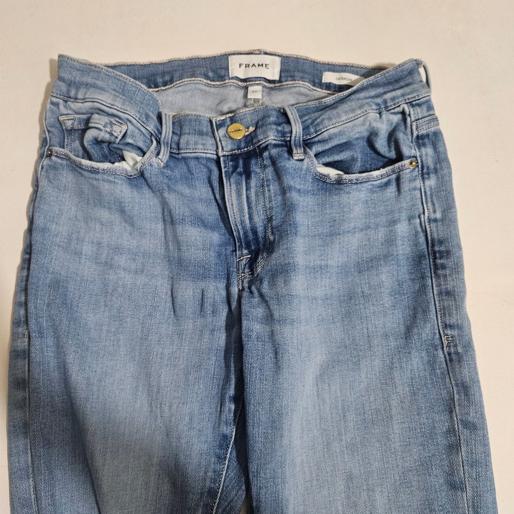 FRAME Le Garcon Distressed Boyfriend Jeans Light Wash Ripped Knee Size 27 - Picture 4 of 12